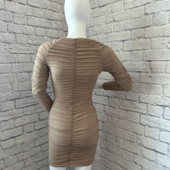 Michael Costello x revolve women’s mini dress - Picture 3 of 7